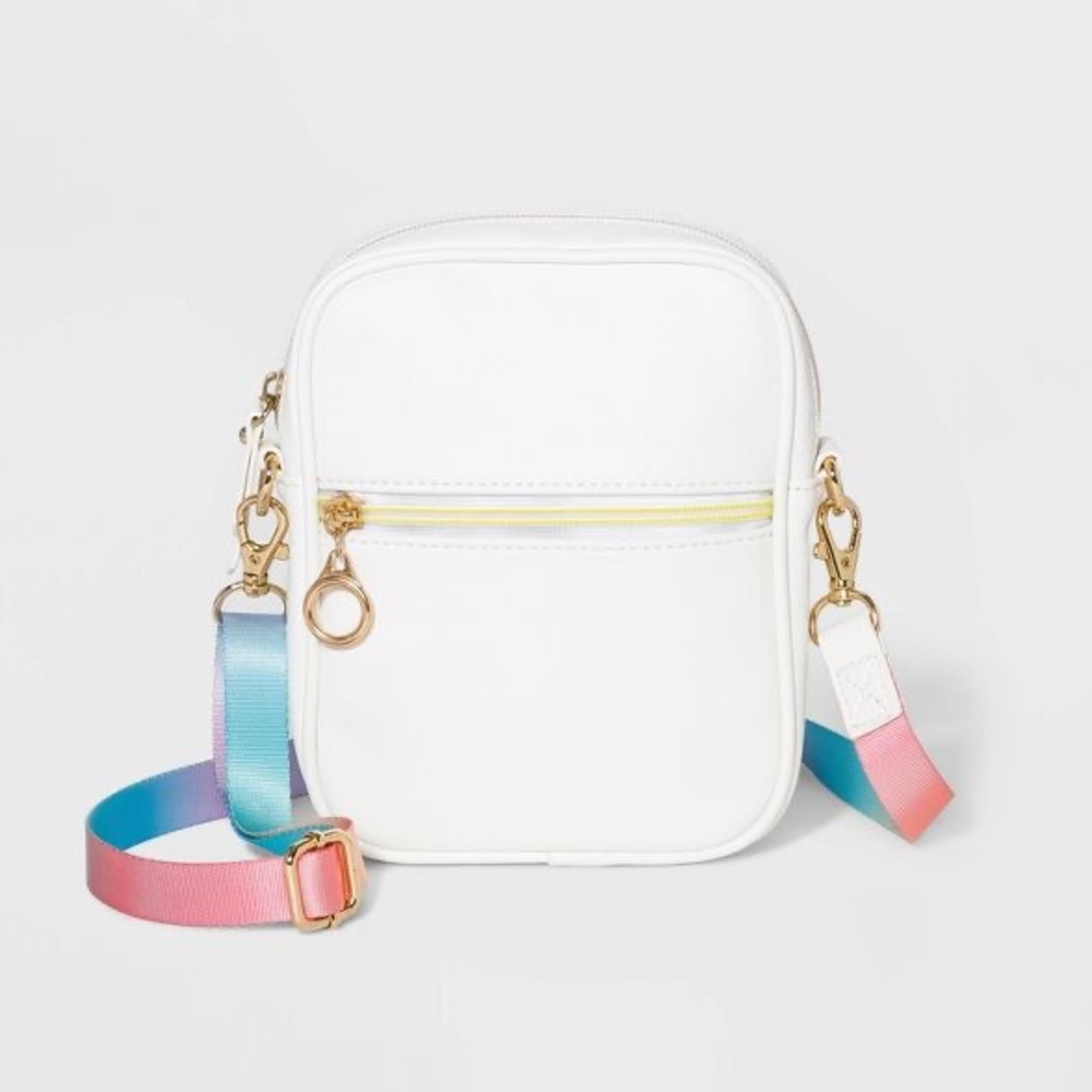 White crossbody bag